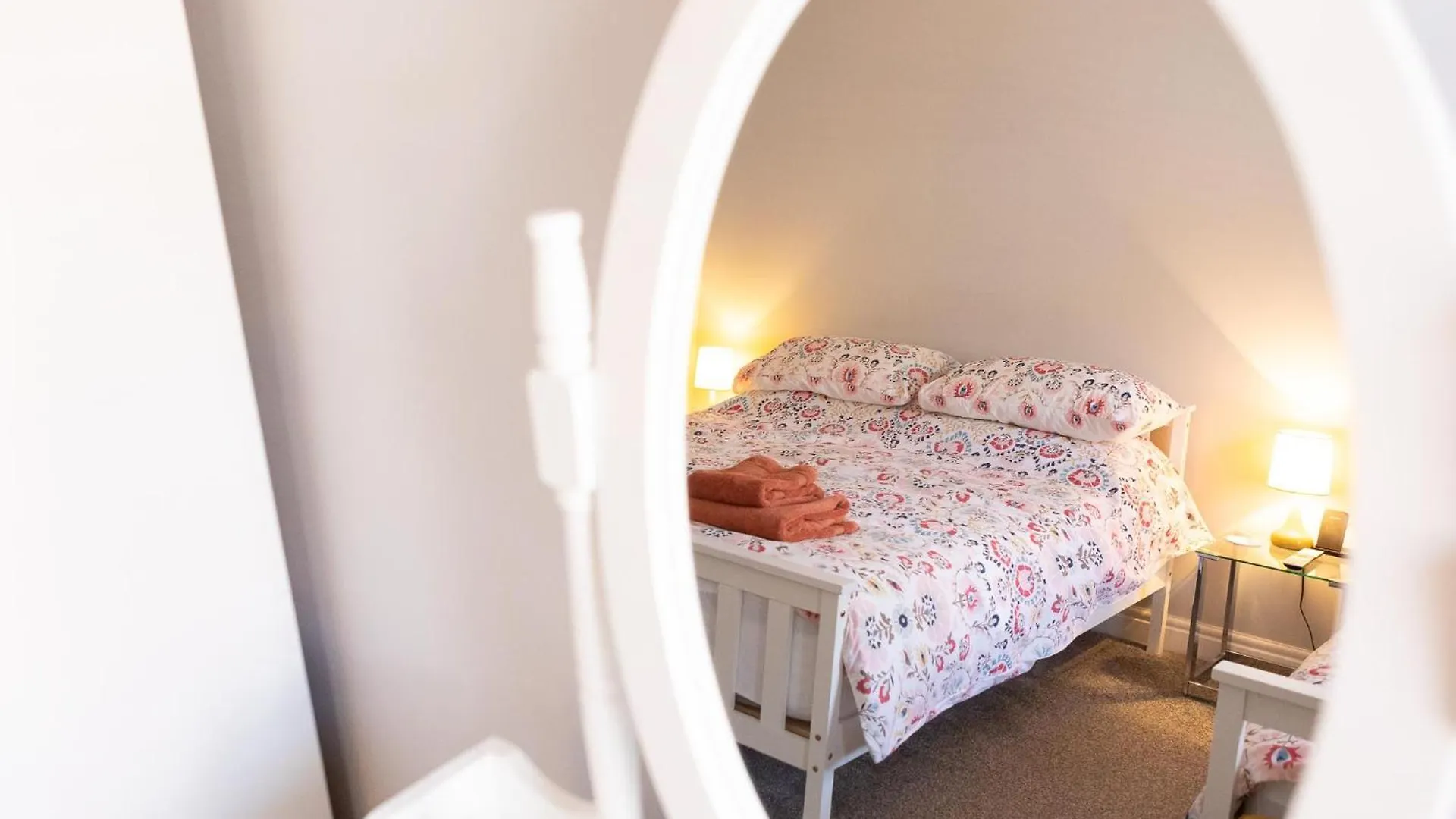 Villa Townhouse Harbour Retreat Scarborough